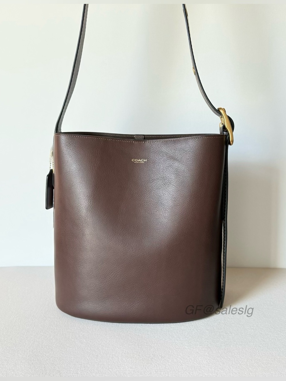 NWT Coach Bleecker Bucket Shoulder Bag Leather Maple Brass CCC23 Fits 13" Laptop